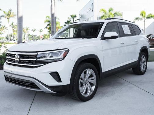 Pure White 2023 Volkswagen Atlas 3.6L SE w/Technology