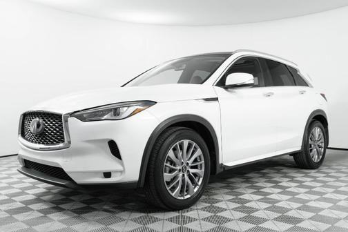 2025 INFINITI QX50 Luxe