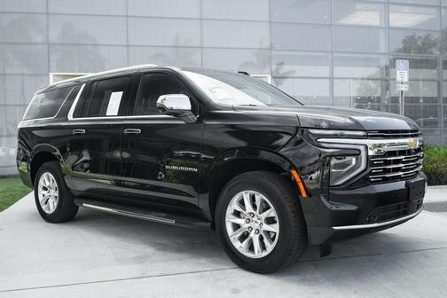 2025 Chevrolet Suburban Premier