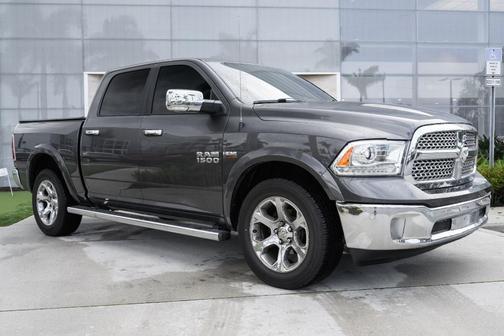 Granite Crystal Clearcoat Metallic 2016 RAM 1500 Laramie