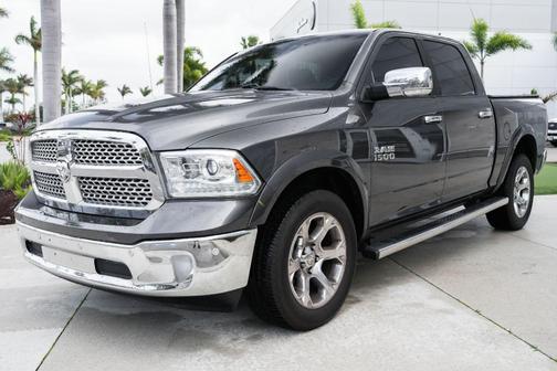 Granite Crystal Clearcoat Metallic 2016 RAM 1500 Laramie