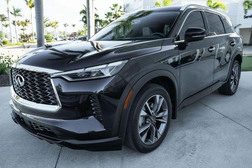 2023 INFINITI QX60 Luxe