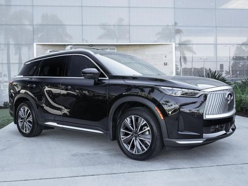 Diamond Black 2026 INFINITI QX60 Luxe