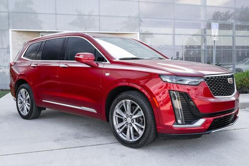2024 Cadillac XT6 Premium Luxury AWD