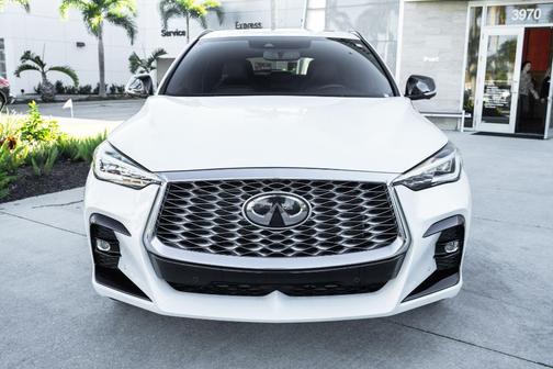 2023 INFINITI QX55 ESSENTIAL