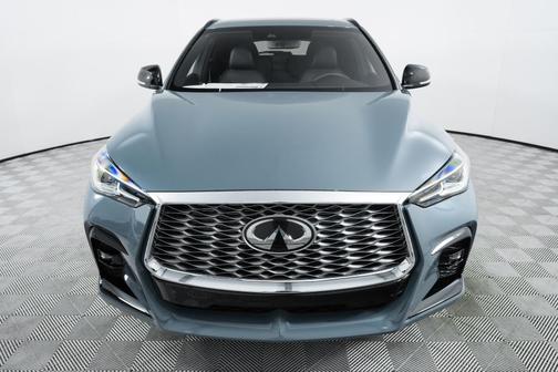 2025 INFINITI QX55 LUXE