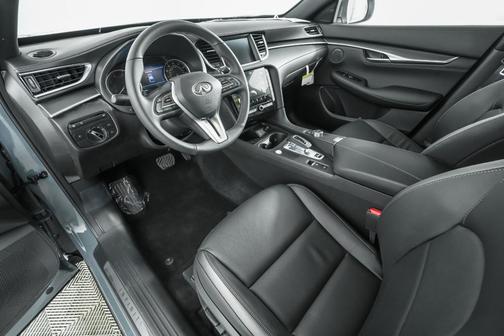 2025 INFINITI QX55 LUXE