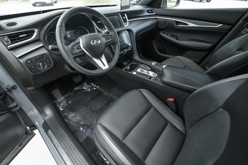 2025 INFINITI QX55 LUXE