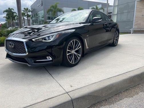 2019 INFINITI Q60 3.0t LUXE