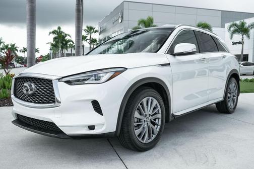 2025 INFINITI QX50 Luxe