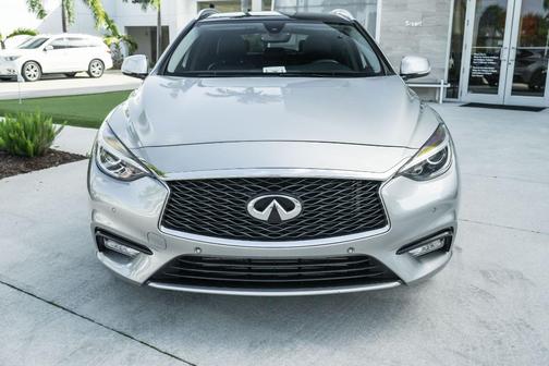 2018 INFINITI QX30 Premium