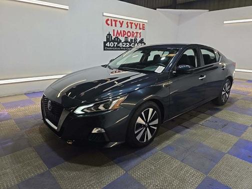 2022 Nissan Altima 2.5 SV