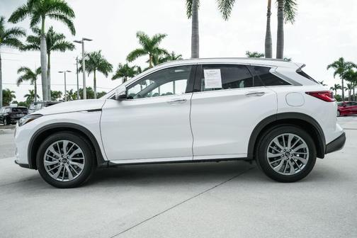 2025 INFINITI QX50 Luxe