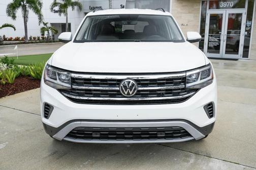 2022 Volkswagen Atlas 3.6L SE w/Technology