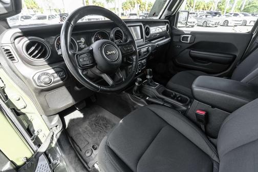 2021 Jeep Wrangler Unlimited Sport Altitude