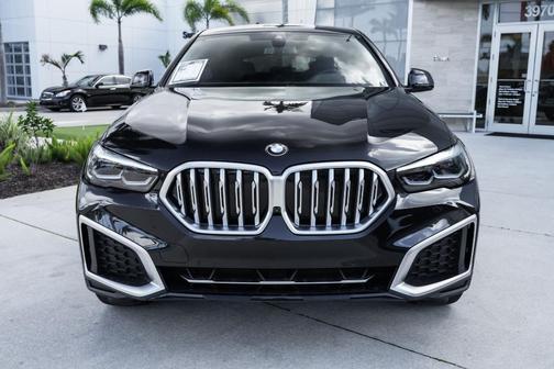 2023 BMW X6 xDrive40i