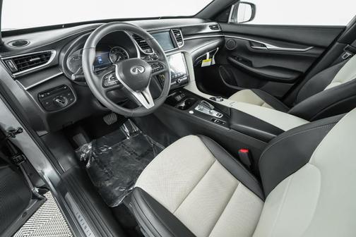 2025 INFINITI QX55 LUXE