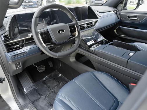 Dynamic Metal 2026 INFINITI QX80 SPORT