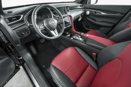 2025 INFINITI QX50 SPORT