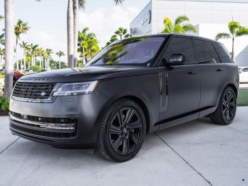 Fuji White 2023 Land Rover Range Rover P530 SE