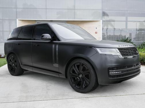 Fuji White 2023 Land Rover Range Rover P530 SE