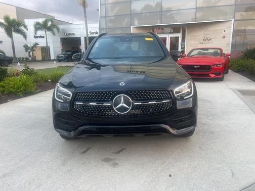 2022 Mercedes-Benz GLC 300 Base