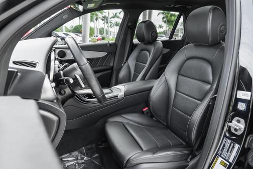 2022 Mercedes-Benz GLC 300 Base