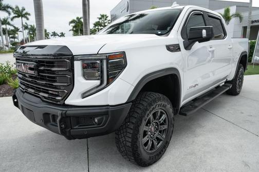 2024 GMC Sierra 1500 AT4X