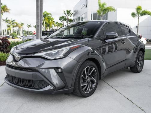 Magnetic Gray Metallic 2022 Toyota C-HR Limited