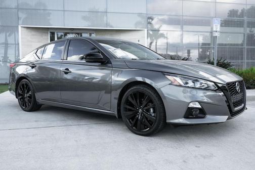 2022 Nissan Altima 2.5 SR