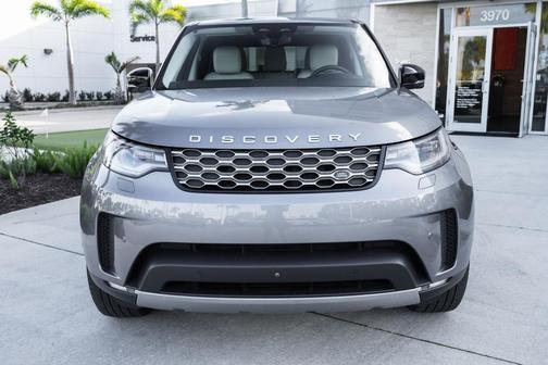 Eiger Grey 2025 Land Rover Discovery P300 S