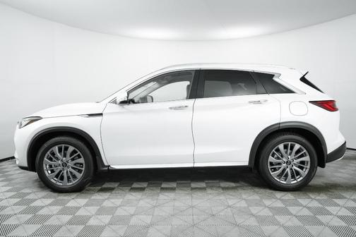 2025 INFINITI QX50 Luxe