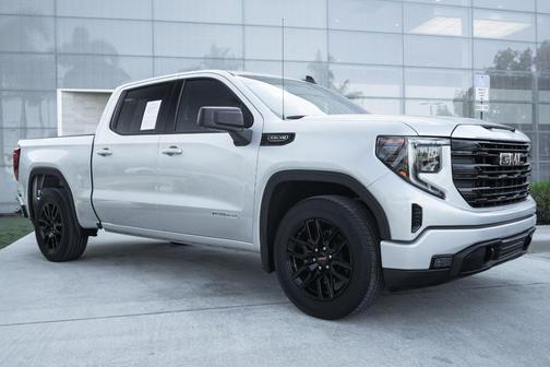 2022 GMC Sierra 1500 Elevation