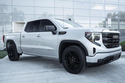 2022 GMC Sierra 1500 Elevation