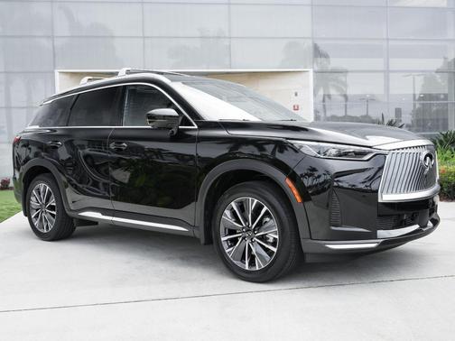 Diamond Black 2026 INFINITI QX60 LUXE