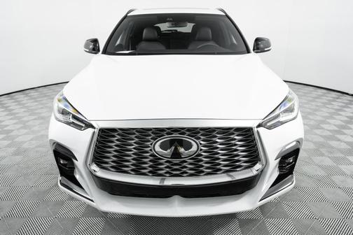 2025 INFINITI QX55 LUXE