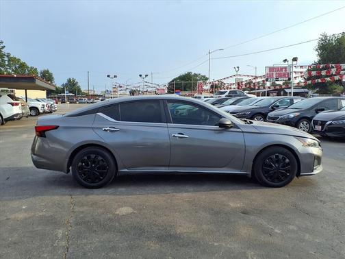 2024 Nissan Altima 2.5 S