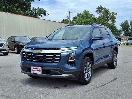 Blue 2025 Chevrolet Equinox LT