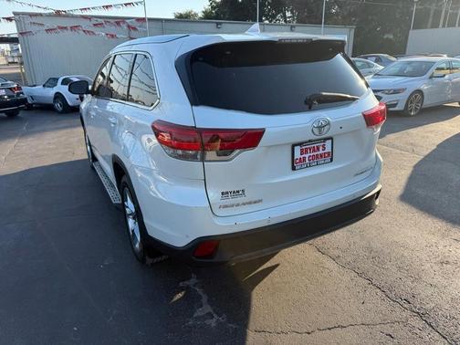 2017 Toyota Highlander Limited