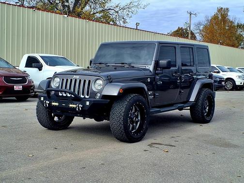 2017 Jeep Wrangler Unlimited Sahara