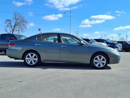 Green 2006 Lexus ES 330 Base (A5)