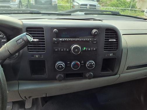 Gray 2008 Chevrolet Silverado 1500 Work Truck