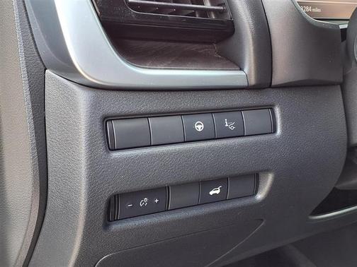 Champagne Silver 2023 Nissan Rogue Platinum