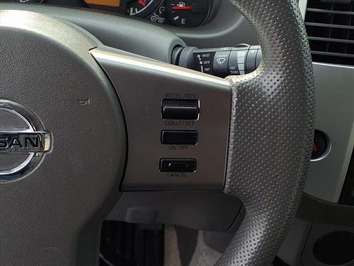 2012 Nissan Frontier SV