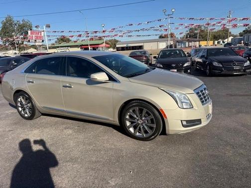 2014 Cadillac XTS Base