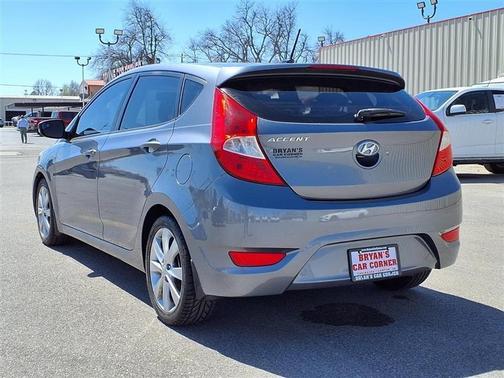 Triathlon Gray Metallic 2014 Hyundai Accent SE