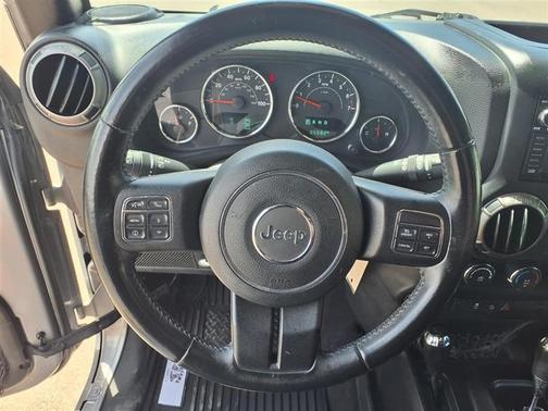 Silver 2018 Jeep Wrangler JK Unlimited Sport