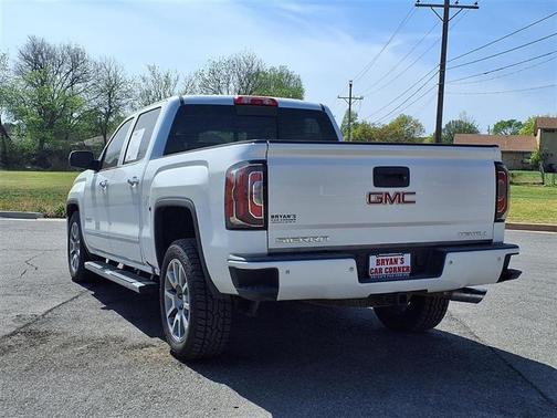 Off White 2018 GMC Sierra 1500 Denali