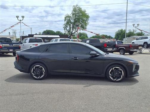 Black 2025 Kia K4 EX