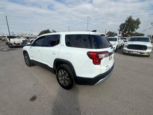 2021 GMC Acadia SLE